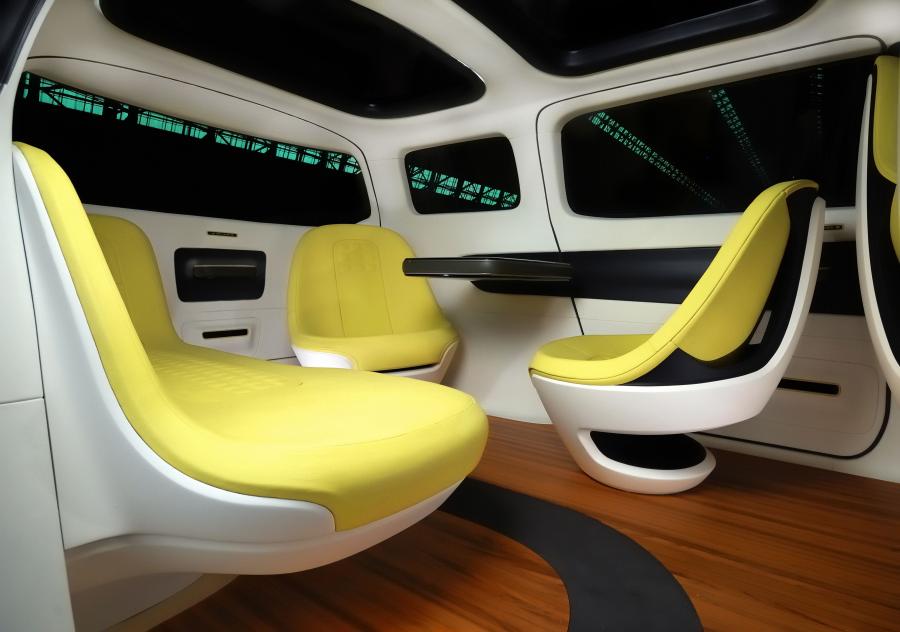 Интерьер Kia KV7 Concept 2011 года  (фото 7 из 22)